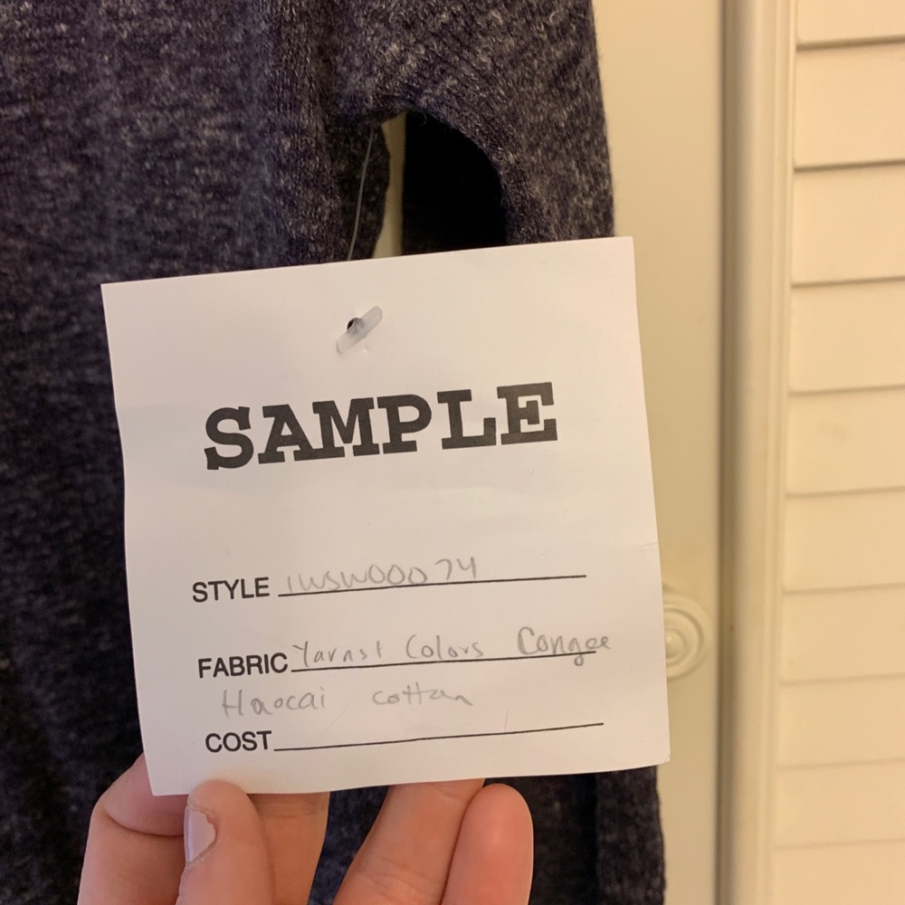 SAMPLE Fall2016- RARE ED Purple Knit Sweater - Picture 4 of 8